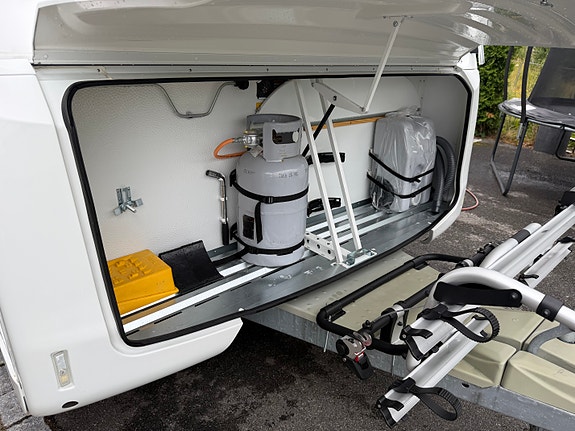 Adria Alpina 753HK Plusspakke, 4 x Mover, sykkelstativ foran + bak, ny gass og fukttest, HØSTKUPP!!! 20 of 30