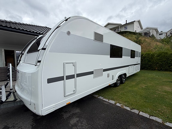 Adria Alpina 753HK Plusspakke, 4 x Mover, sykkelstativ foran + bak, ny gass og fukttest, HØSTKUPP!!! 10 of 30