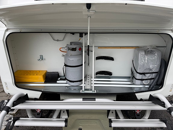 Adria Alpina 753HK Plusspakke, 4 x Mover, sykkelstativ foran + bak, ny gass og fukttest, HØSTKUPP!!! 19 of 30