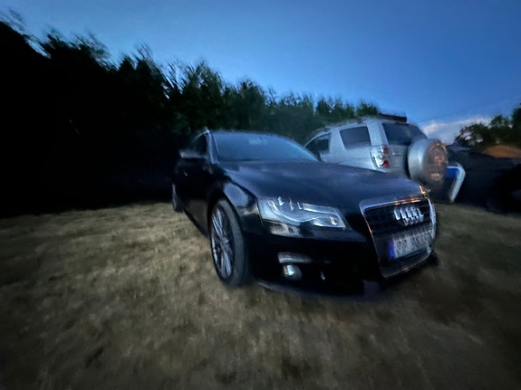 Audi A4 3 of 5