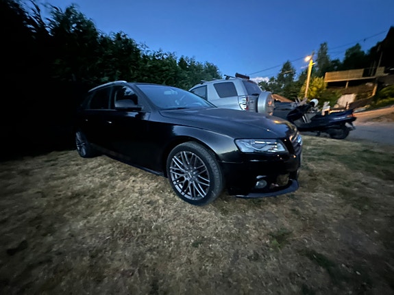 Audi A4 2 of 5