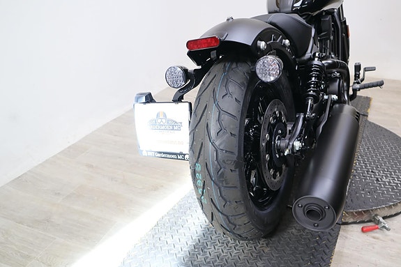 INDIAN Scout Sixty Bobber 17 of 23