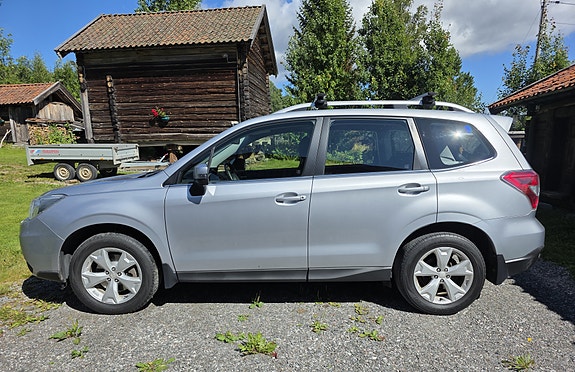Subaru Forester 3 of 21