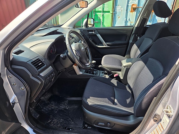 Subaru Forester 11 of 21