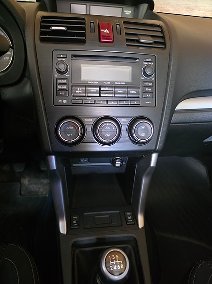 Subaru Forester 15 of 21