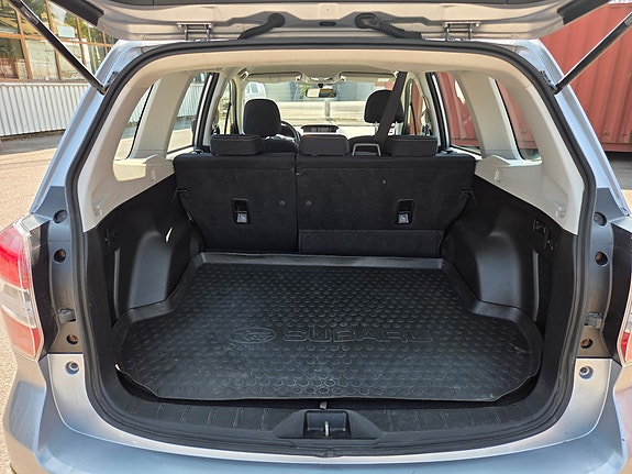 Subaru Forester 8 of 21