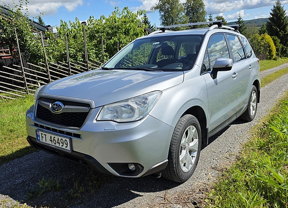 Subaru Forester 2 of 21