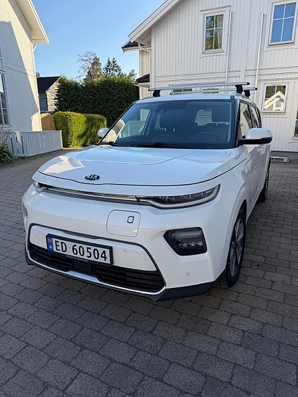 Kia e-Soul 4 of 5