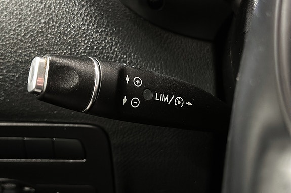 Mercedes-Benz Vito 27 of 30
