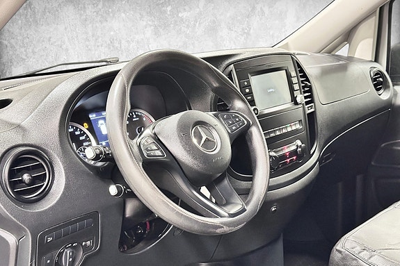 Mercedes-Benz Vito 23 of 30