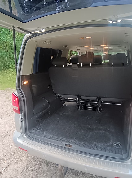 Volkswagen Caravelle 25 of 30