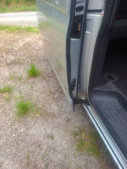 Volkswagen Caravelle 10 of 30