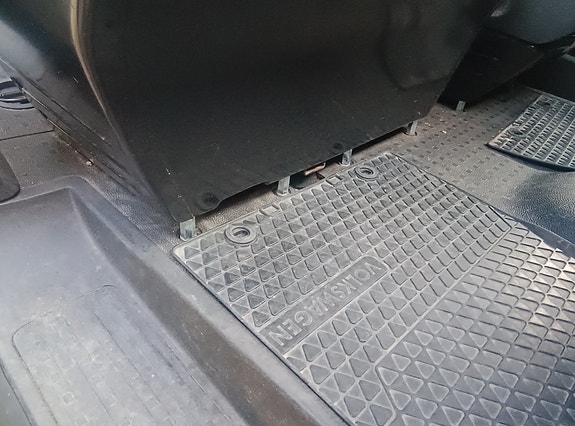 Volkswagen Caravelle 14 of 30