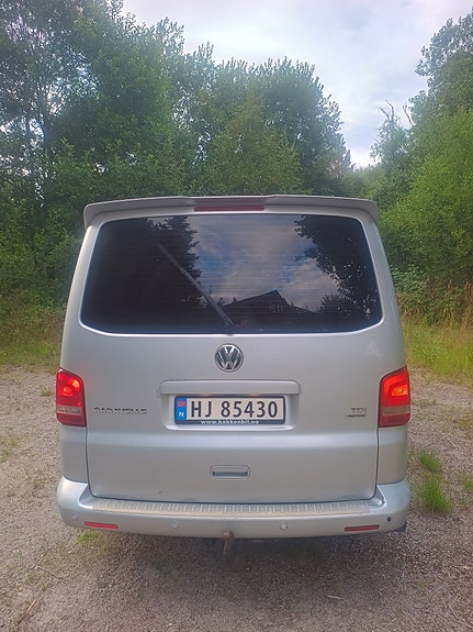 Volkswagen Caravelle 6 of 30