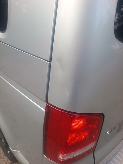 Volkswagen Caravelle 21 of 30