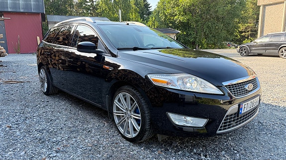 Ford Mondeo 10 of 21