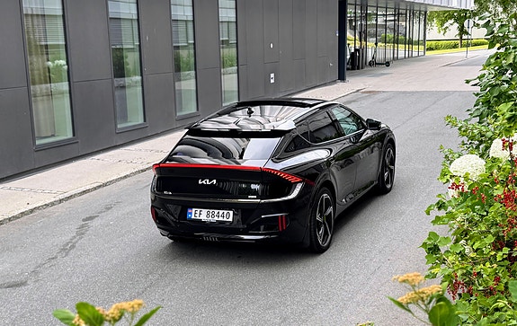 Kia EV6 9 of 20