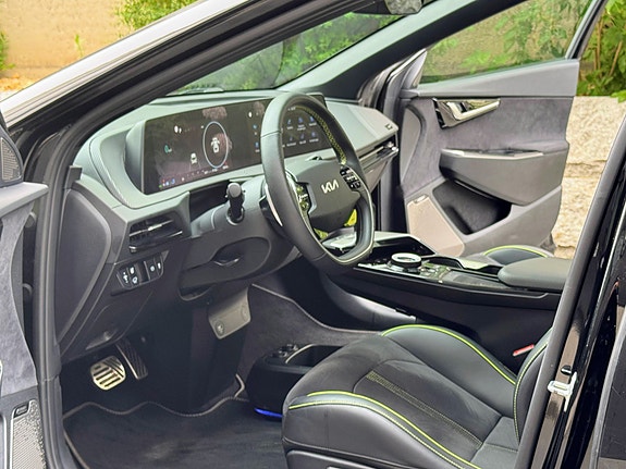 Kia EV6 10 of 20