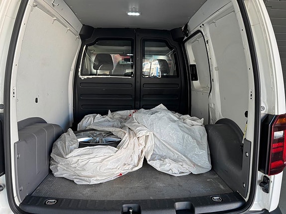 Volkswagen Caddy 8 of 20