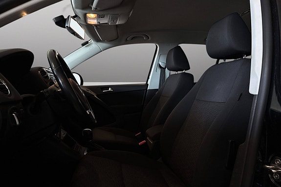 Volkswagen Tiguan 16 of 26