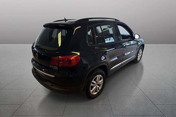 Volkswagen Tiguan 6 of 26
