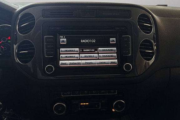 Volkswagen Tiguan 25 of 26