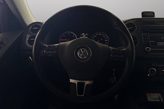 Volkswagen Tiguan 22 of 26