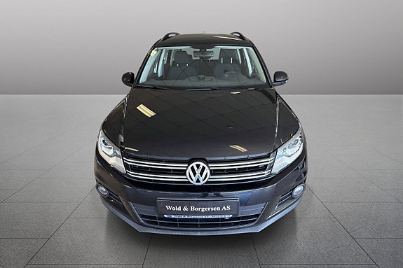 Volkswagen Tiguan 15 of 26