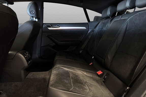 Volkswagen Arteon 27 of 30