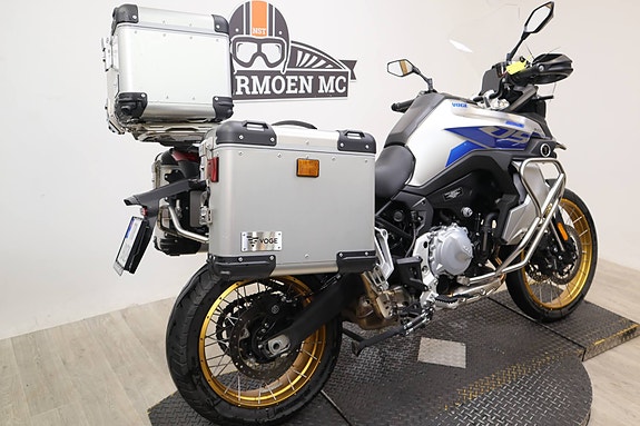 VOGE DS 900 X 15 of 25
