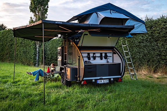 HeroCamper Armstrong med taktelt 2 of 14