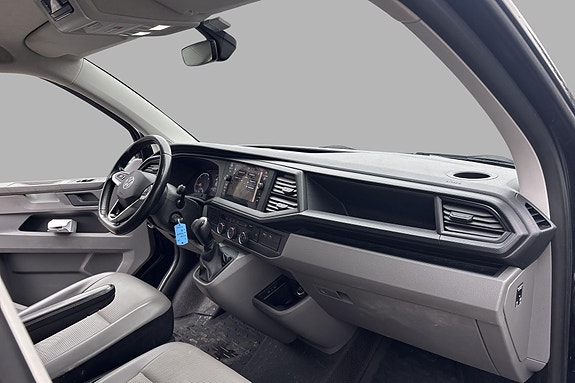 Volkswagen Transporter 10 of 24