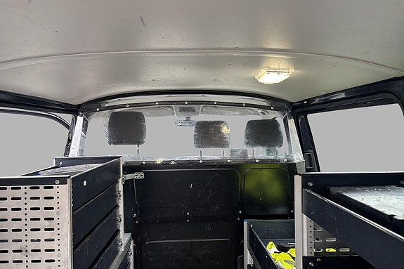 Volkswagen Transporter 17 of 24