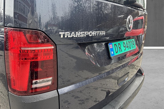 Volkswagen Transporter 23 of 24
