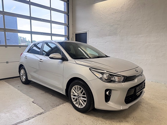 Kia Rio 3 of 5
