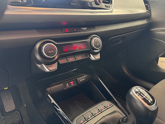 Kia Rio 18 of 29