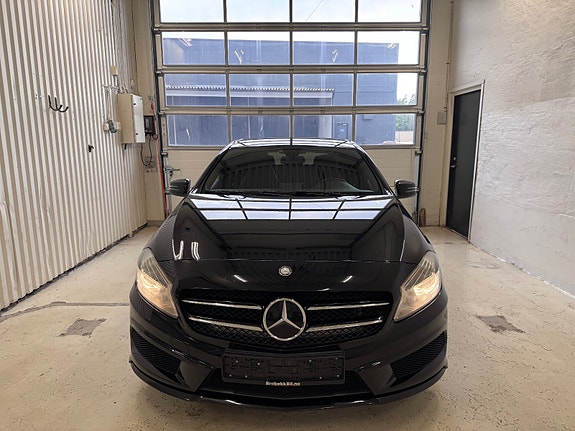 Mercedes-Benz A180 8 of 27