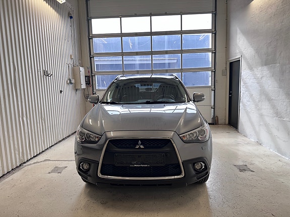 Mitsubishi ASX 2 of 5