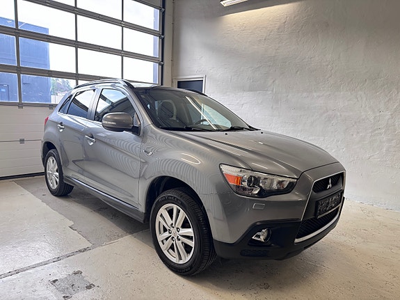 Mitsubishi ASX 3 of 5