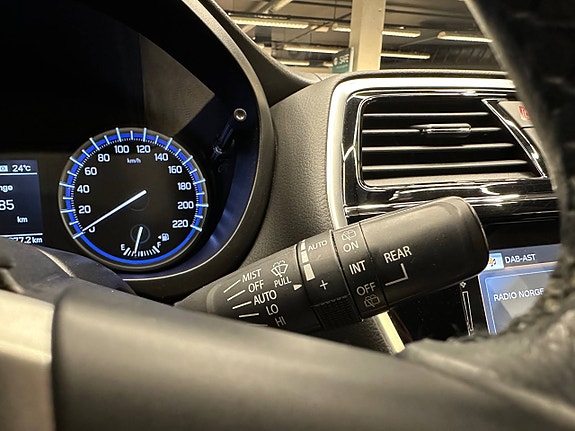 Suzuki SX4 17 of 30