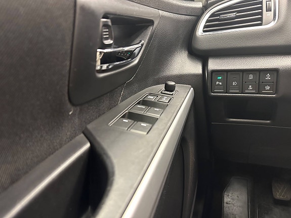 Suzuki SX4 19 of 30