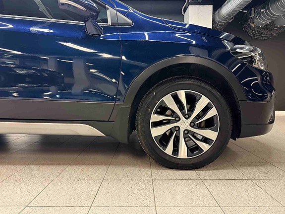 Suzuki SX4 10 of 30