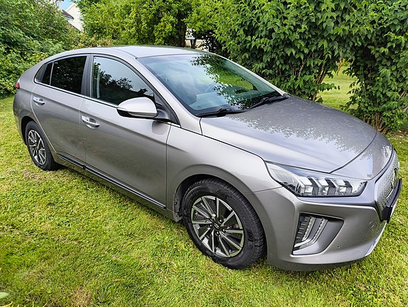 Hyundai IONIQ 4 of 5
