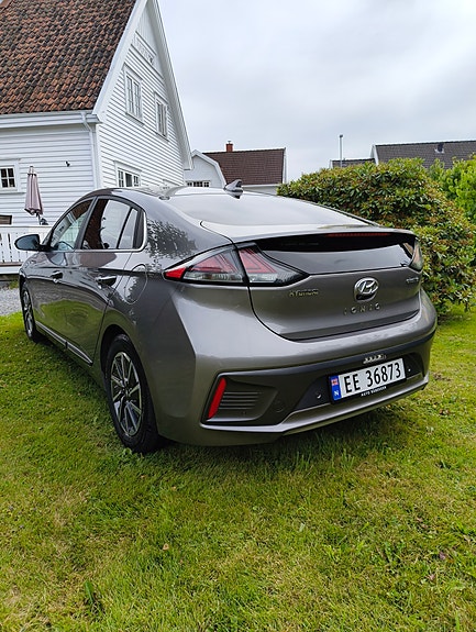Hyundai IONIQ 9 of 24