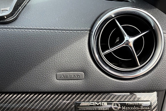 Mercedes-Benz SL63 20 of 21