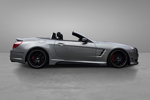 Mercedes-Benz SL63 9 of 21