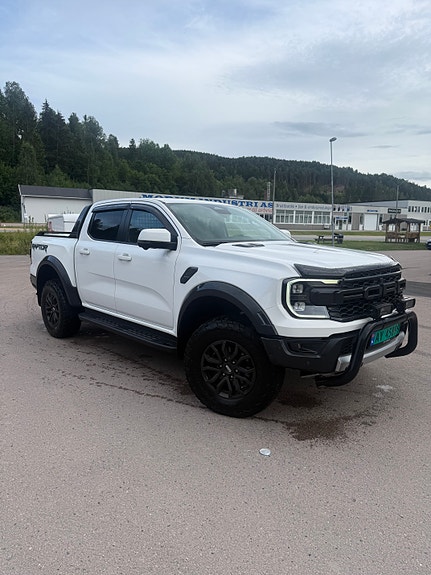 Ford Ranger Raptor 3 of 5