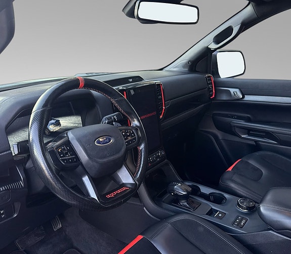 Ford Ranger Raptor 12 of 14