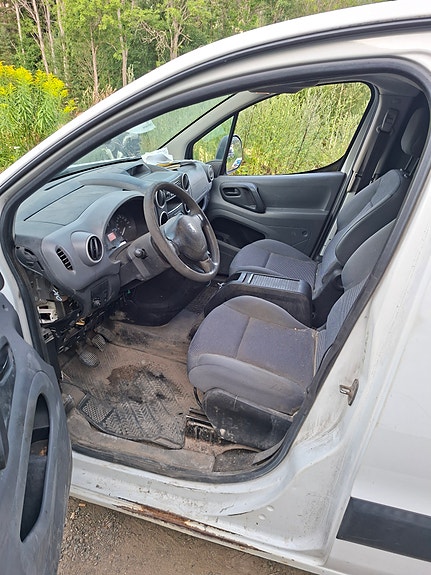 Peugeot Partner 6 of 10