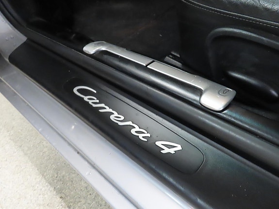 Porsche 911 9 of 20